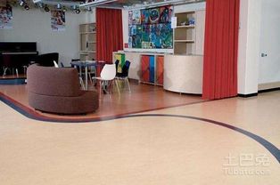 PVC塑料地板與實木地板 廠家推薦及價格分析